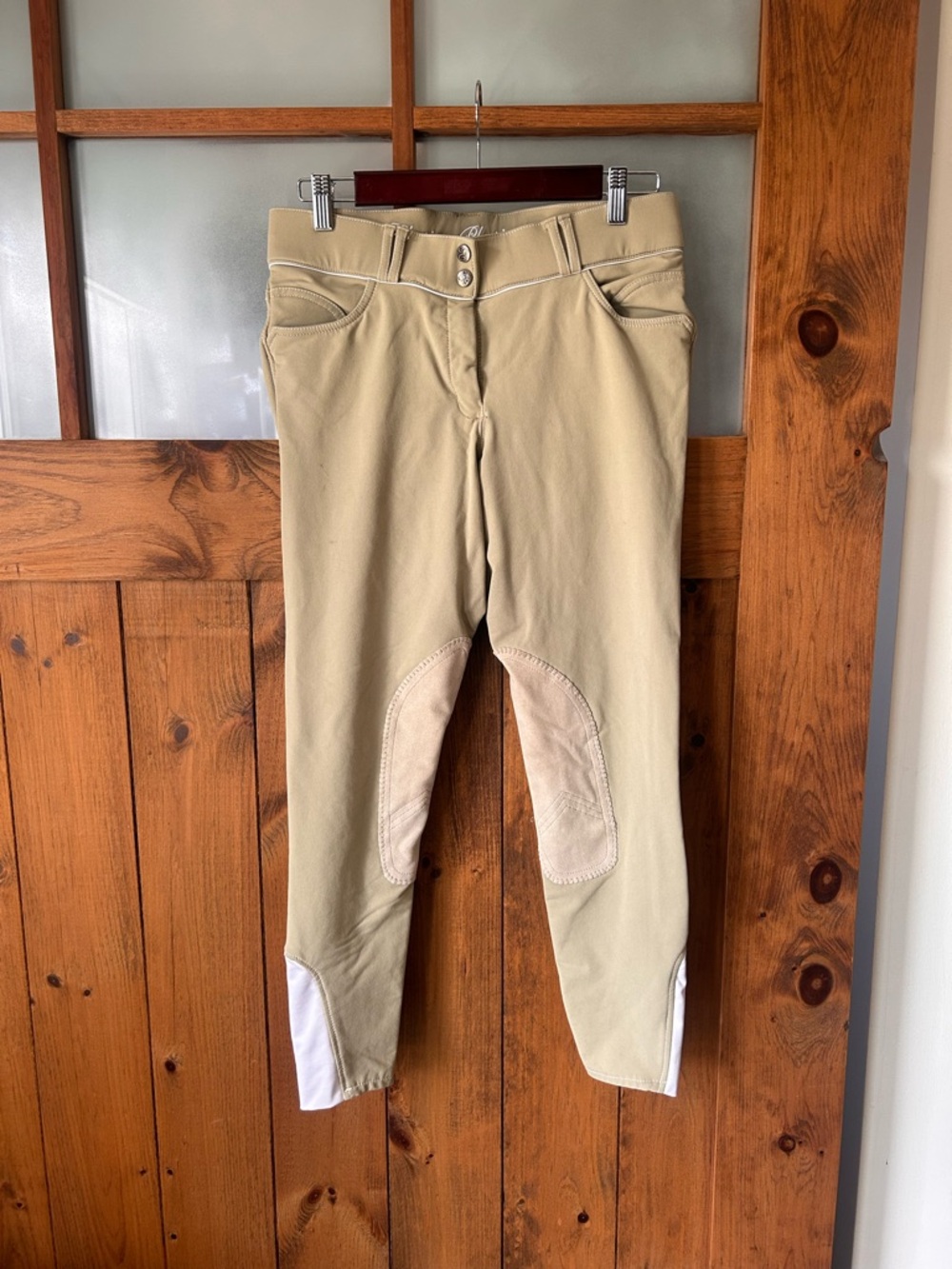 Beige Women's Equestrian Breeches - Classic Riding Pants
